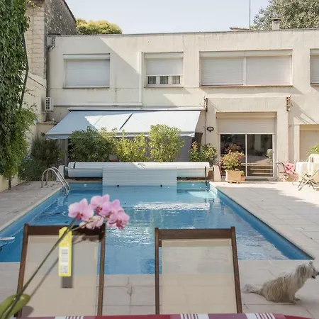Cemaste Guest house