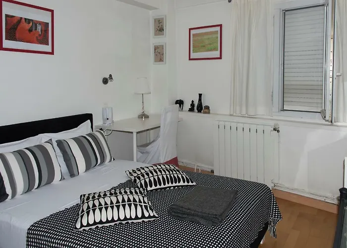 Cemaste بيت ضيافة