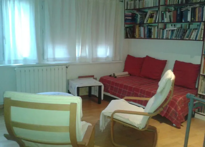 Cemaste بيت ضيافة