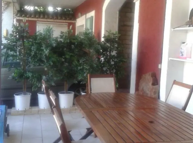 بيت ضيافة Cemaste مونبيلييه